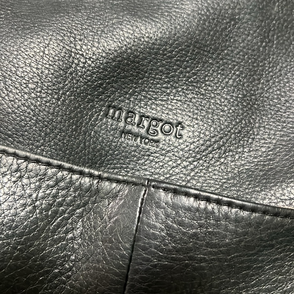 Margot Mickey Double Zip Versatile Hobo crossbody in Black Leather - Picture 6 of 15